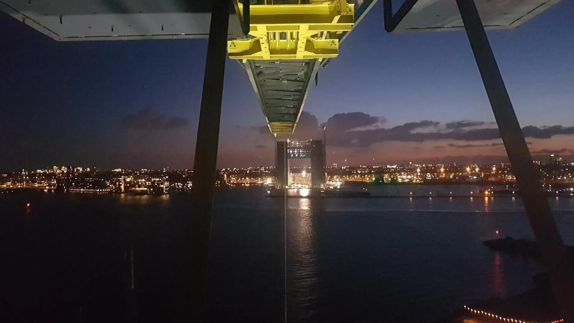 Crane Hotel Faralda Amsterdam 5*,