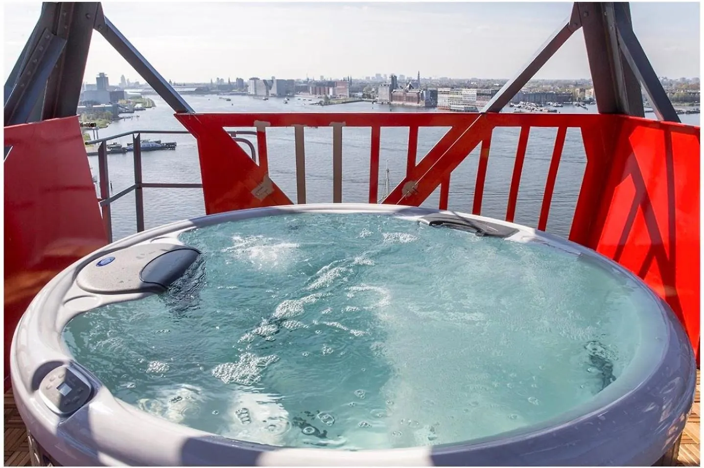 Crane Hotel Faralda Amsterdam 5*,